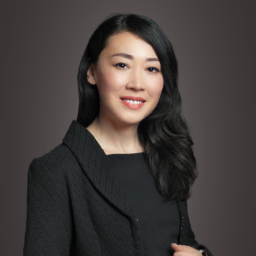 Nova Hayes, Art Director